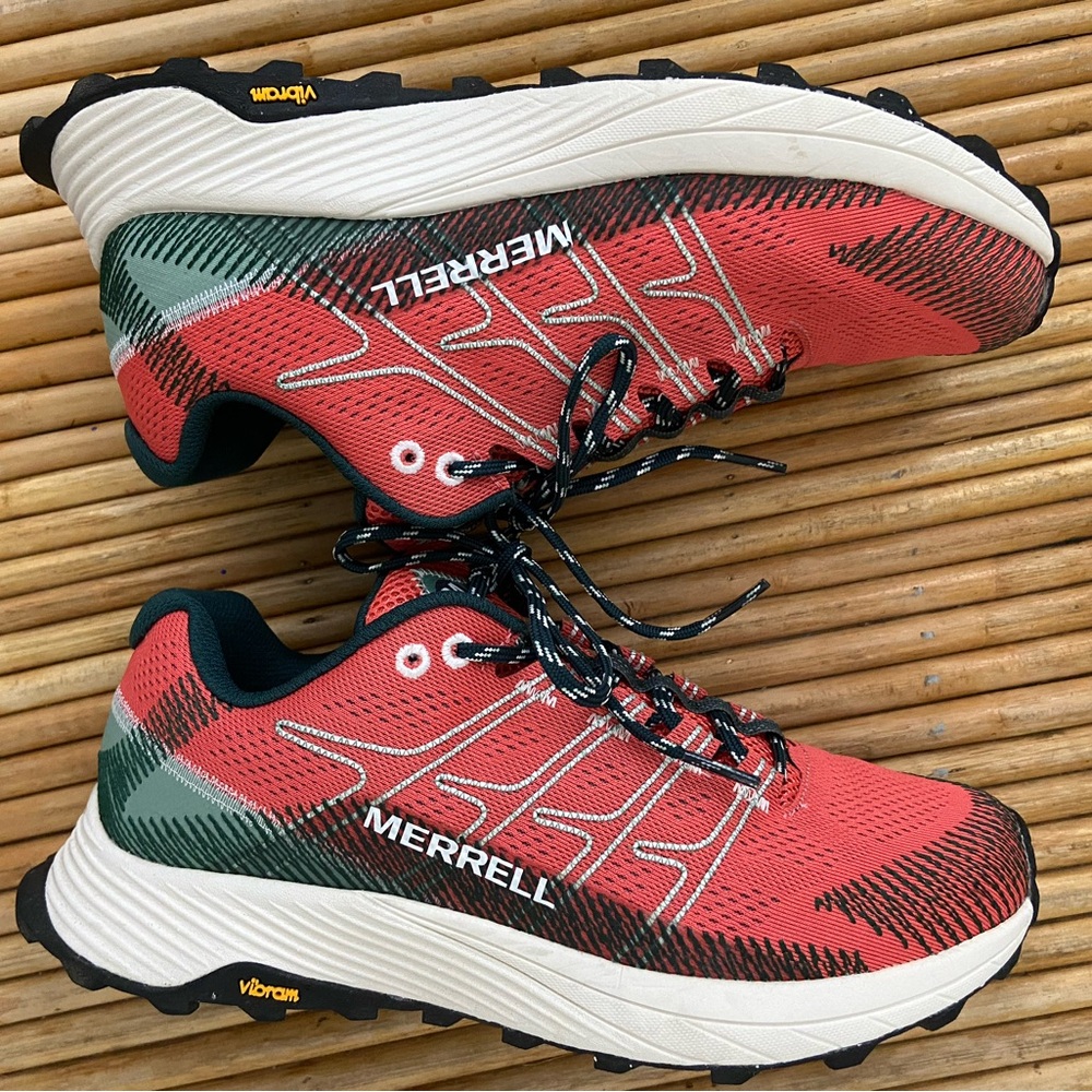 EUC Merrell Moab Flight Sneaker